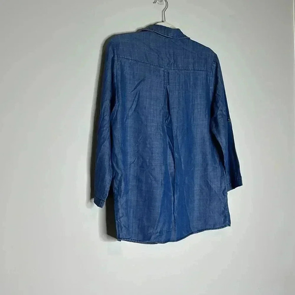 Skies are Blue Denim Top - Picture 7 of 7